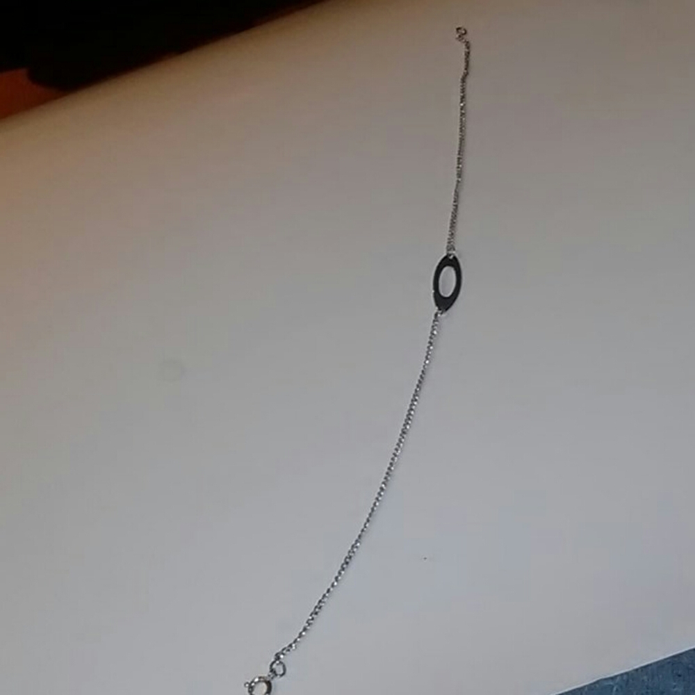 Avon silvertone anklet - Picture 2 of 3